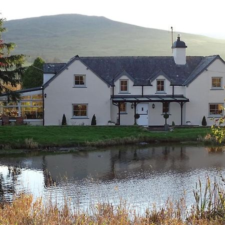 Llwyn Onn Guest House, North Wales Pentrefoelas Luaran gambar